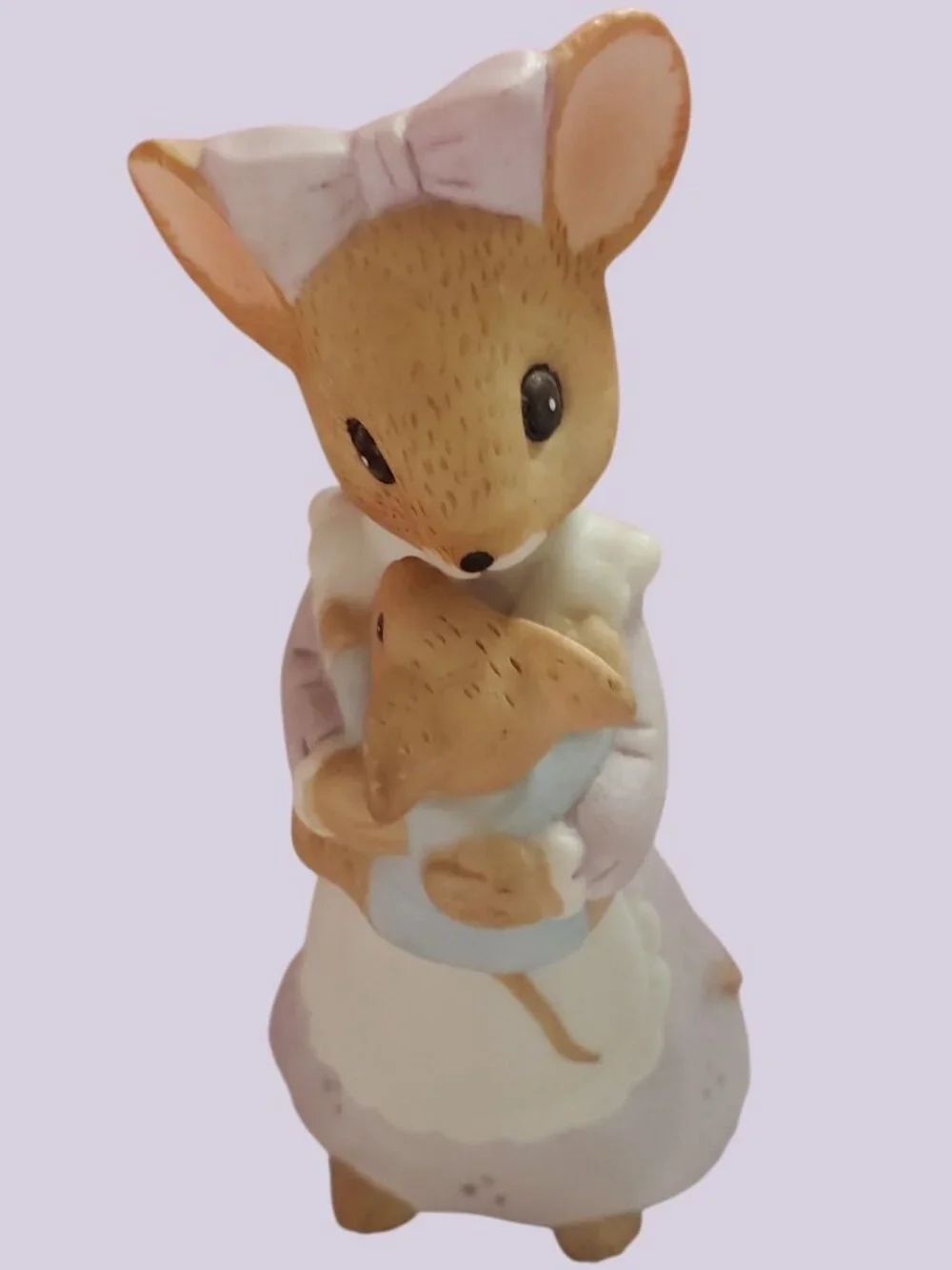 Enesco Vtg Mouse Family Figurines Mother & Father Holding Babies Set Of 2